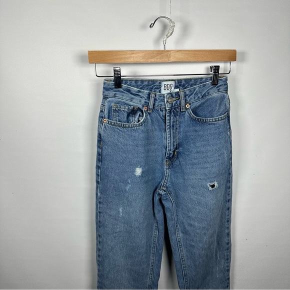BDG urban outfitters mom high rise jeans - Picture 2 of 5